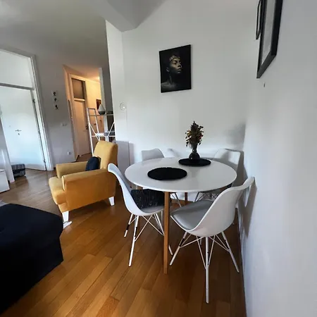Apartman Centar *